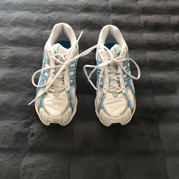 Adidas walking sneaker - Picture 1 of 8